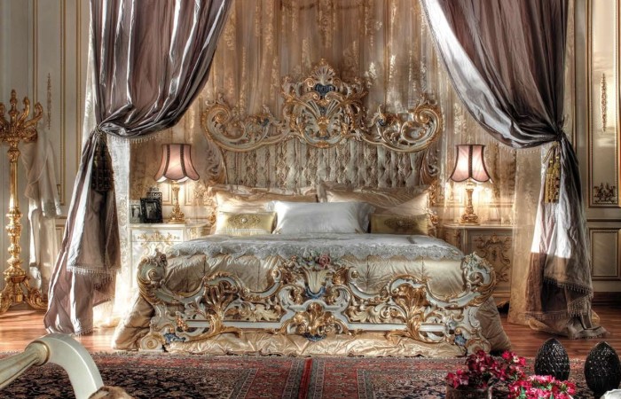 » King Bed Room Royal Suite Gold Italy FinishTop and Best Italian ...